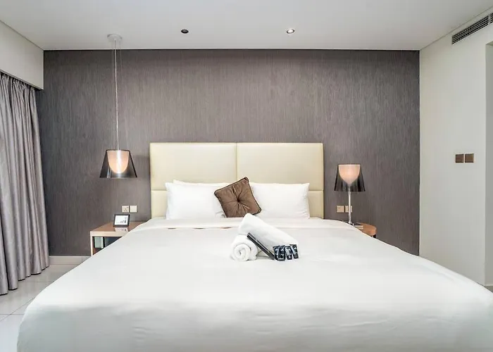 Paramount Hotel Flat With Amazing Burj Khalifa View