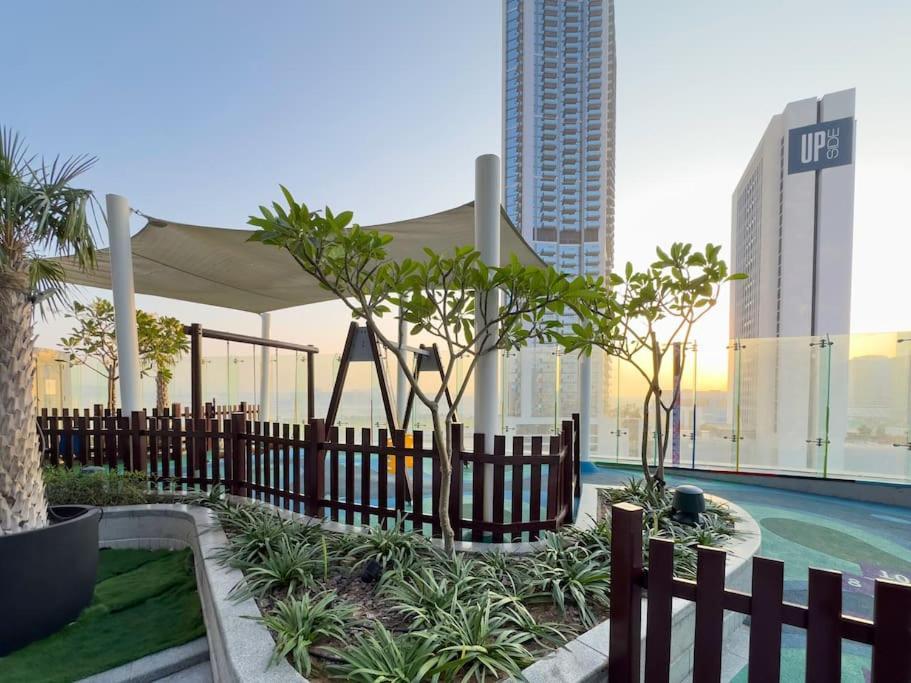 Appartement Paramount Flat With Amazing Burj Khalifa View
